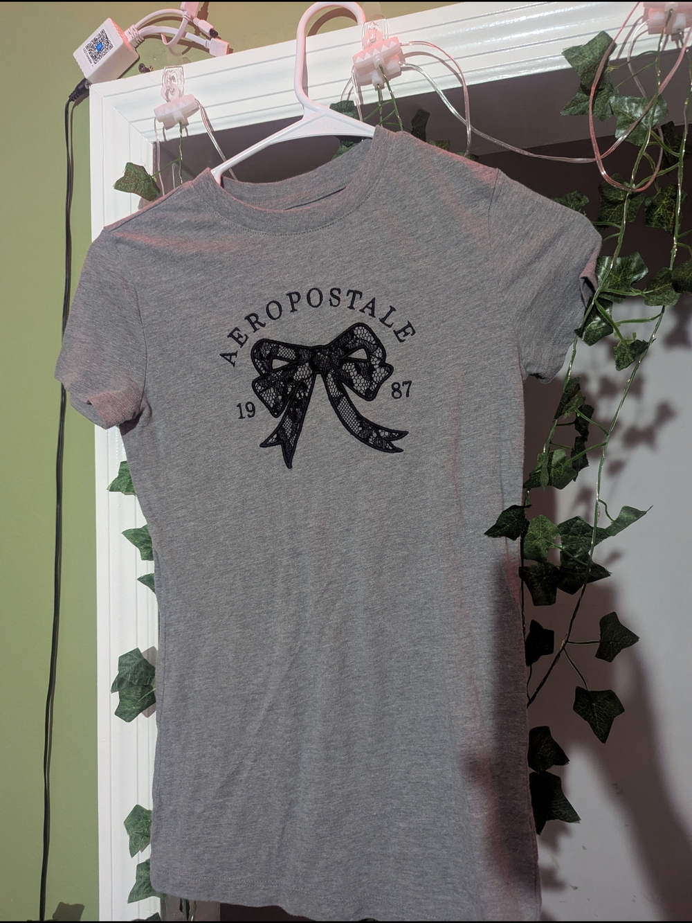 Aeropostale Gray Tee with Black Bow Logo